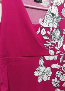 Floral sleeveless dress