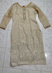Elegant White Embroidered Kurta