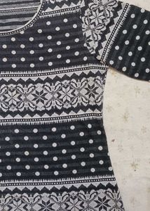Black N White Short Kurti