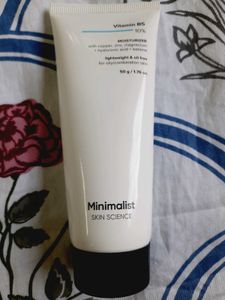 Minimalist Vitamin B5 Moisturizer