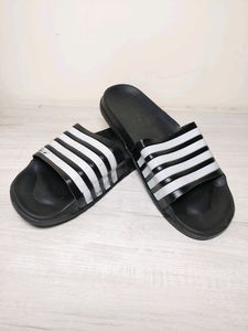 New Men&#39;s Fashion Design Slide