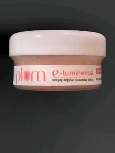 Makeup Bundle: Foundation, Eyeshadow, concelear