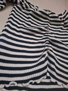 Striped Off-Shoulder Cute Top ,