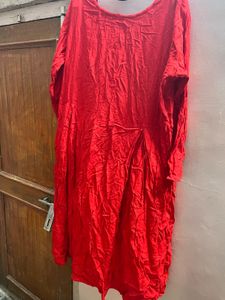 Red Kurti
