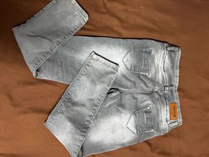 Grey Skinny Jeans