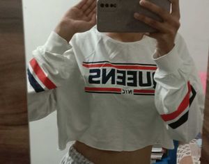 Queens Cropped Sweatshirt