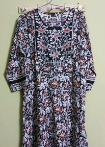 New/Unused A Line Kurti With Dupatta Pant