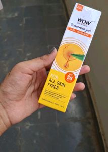 WOW Skin Science Sunscreen Gel SPF 55