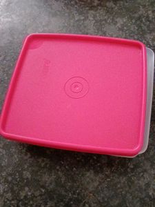 TUPPERWARE TIFFIN BOX