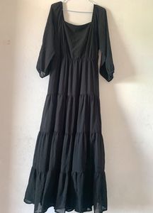 Stunning Black Long Dress 🖤