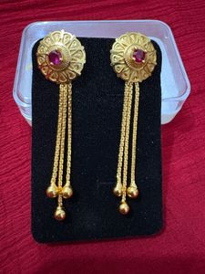 Gold Tone Dangle Earrings