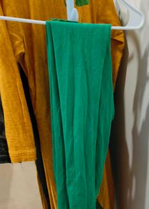 Green Churidar Leggings