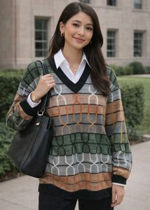 🧶 Stylish Patterned Knit Sweater 🧶