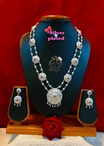 Elegant Gold-Plated Jewelry Set