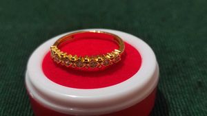 Uma Gold Finger Ring For Women