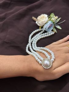 A Beautiful Chain For Western Wear Outfit