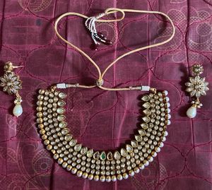 Kundan Choker Set