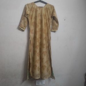 Pakistani Embroidered Kurta Set