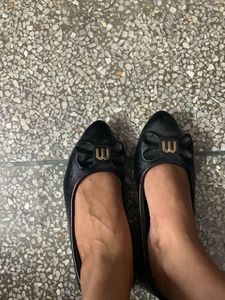 Get 2 Pair Of Black Bellies In Blac Shade