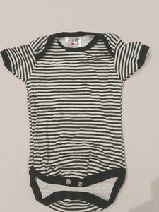 Babys Clothes