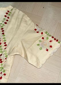 Vintage -Embroidered Cream Kurti