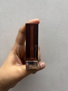 Maybelline Creamy Matte Lipstick