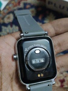 Syska Pluto SW250 Smartwatch