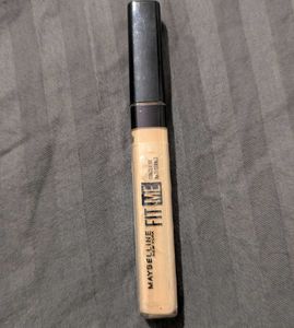 Fit Me Concealer, Oil-free Liquid Concealer 25