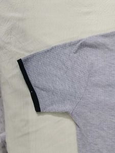 Gray &#39;Smiling&#39; Graphic Tee
