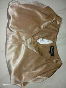 Gorgeous Golden Velvet Crop Top 👌❤