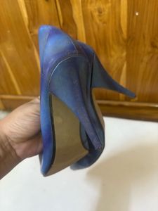 Blue Heels