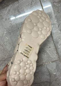 39 Melissa