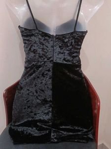 BUST 26..(NOT 30)Chic Black Velvet Mini Dress