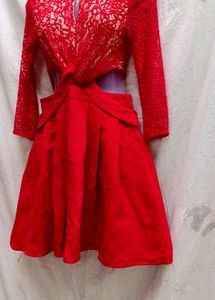 VN. GORGEOUS PARTY DRESS
