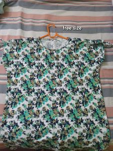 floral top