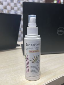 NUTRIGLOW SUNSCREEN FAIRNESS LOTION SPF 40 PA+++