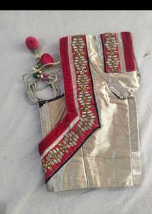 Elegant Pink &amp; Gold Saree wth blouse