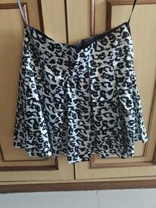 Box Pleat Animal Print Skirt