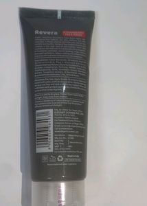 Revert Strawberry Face Wash