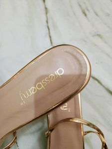 Women&#39;s Dressberry Tie-up Heels