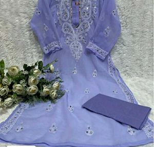 💎Lavender Embroidered Kurta Set with mirror worke