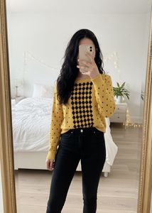 Cute Yellow Diamond Pattern Sweater