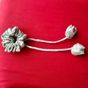 Rose Scrunchie