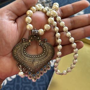 Pearl Oxidised Neck Piece