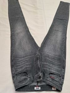 PREMIUM BRAND&#39;S TOMMY New Slim Fit Grey Denim Jean