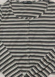 Stripped full sleeve top