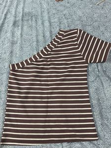 Striped One-Shoulder Tee