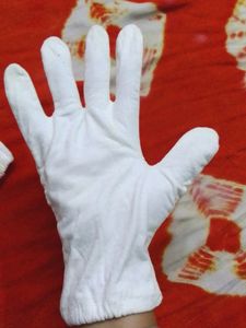 White Cotton Hand Gloves