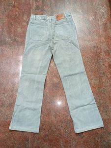 TRIGGER BRAND JEANS