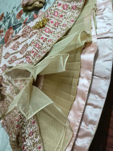 Lehenga Free Matching Earrings
